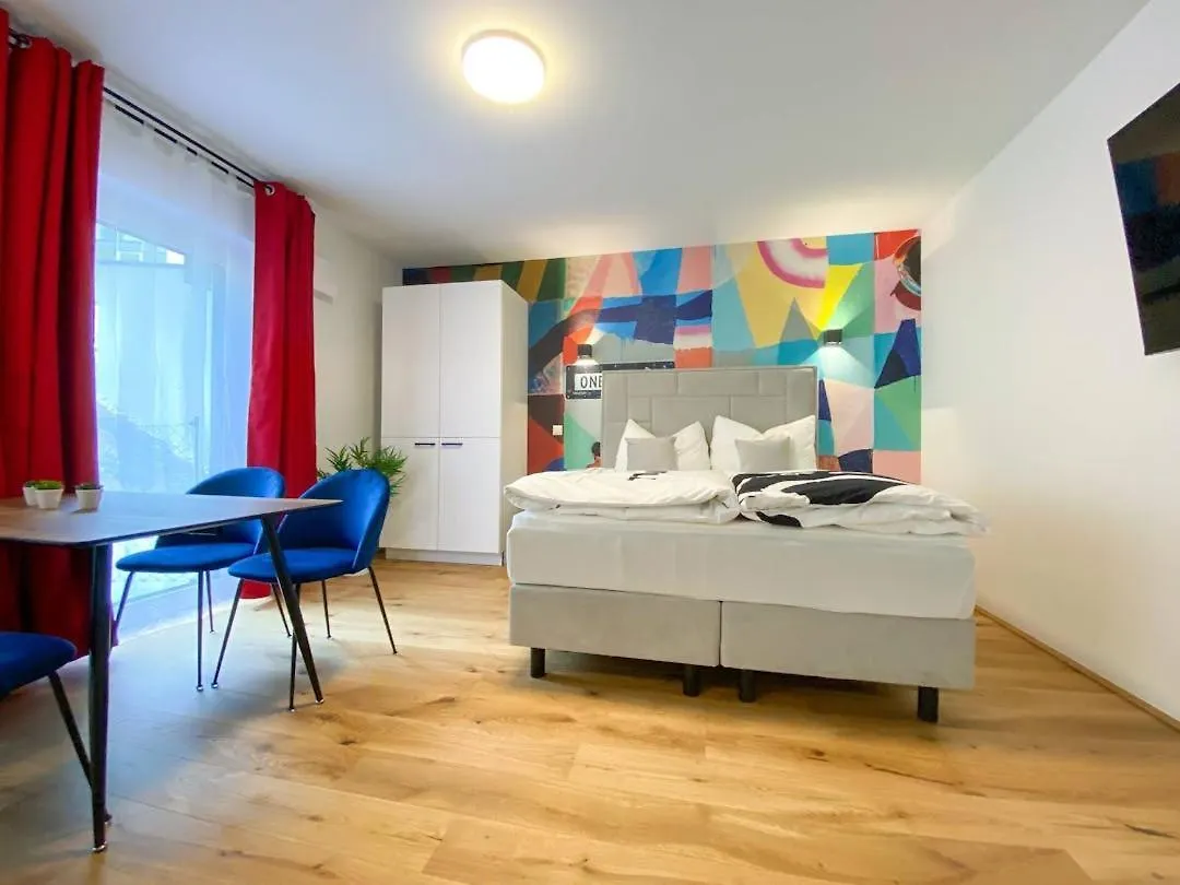 Grosszuegige Wohnung Mit Terrasse Vienna 0*,  Austria