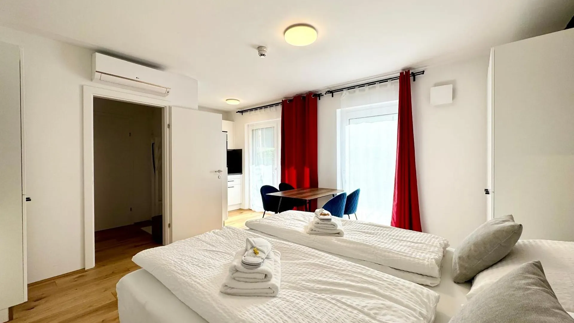 Apartment Grosszuegige Wohnung Mit Terrasse Vienna